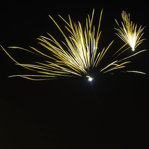 fireworks_deuter_100